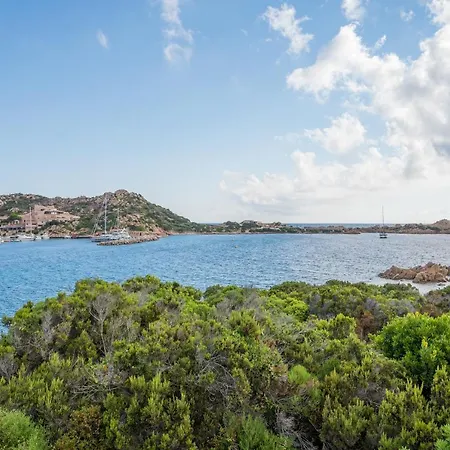 C 207 Puntavilla - Vista Piscina Apartment La Maddalena (Sassari)