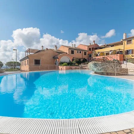 C 207 Puntavilla - Vista Piscina La Maddalena (Sassari)